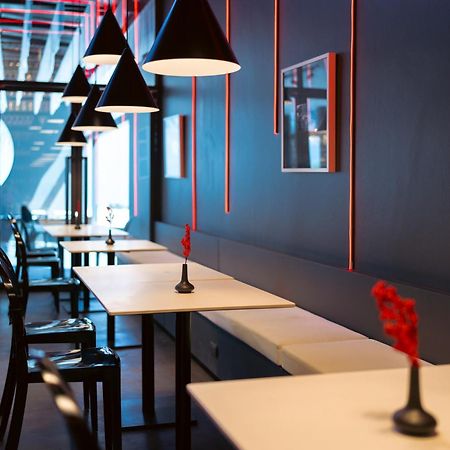 フォト ホテル プーケット【SHA Plus+認定】 エクステリア 写真 The interior of the restaurant