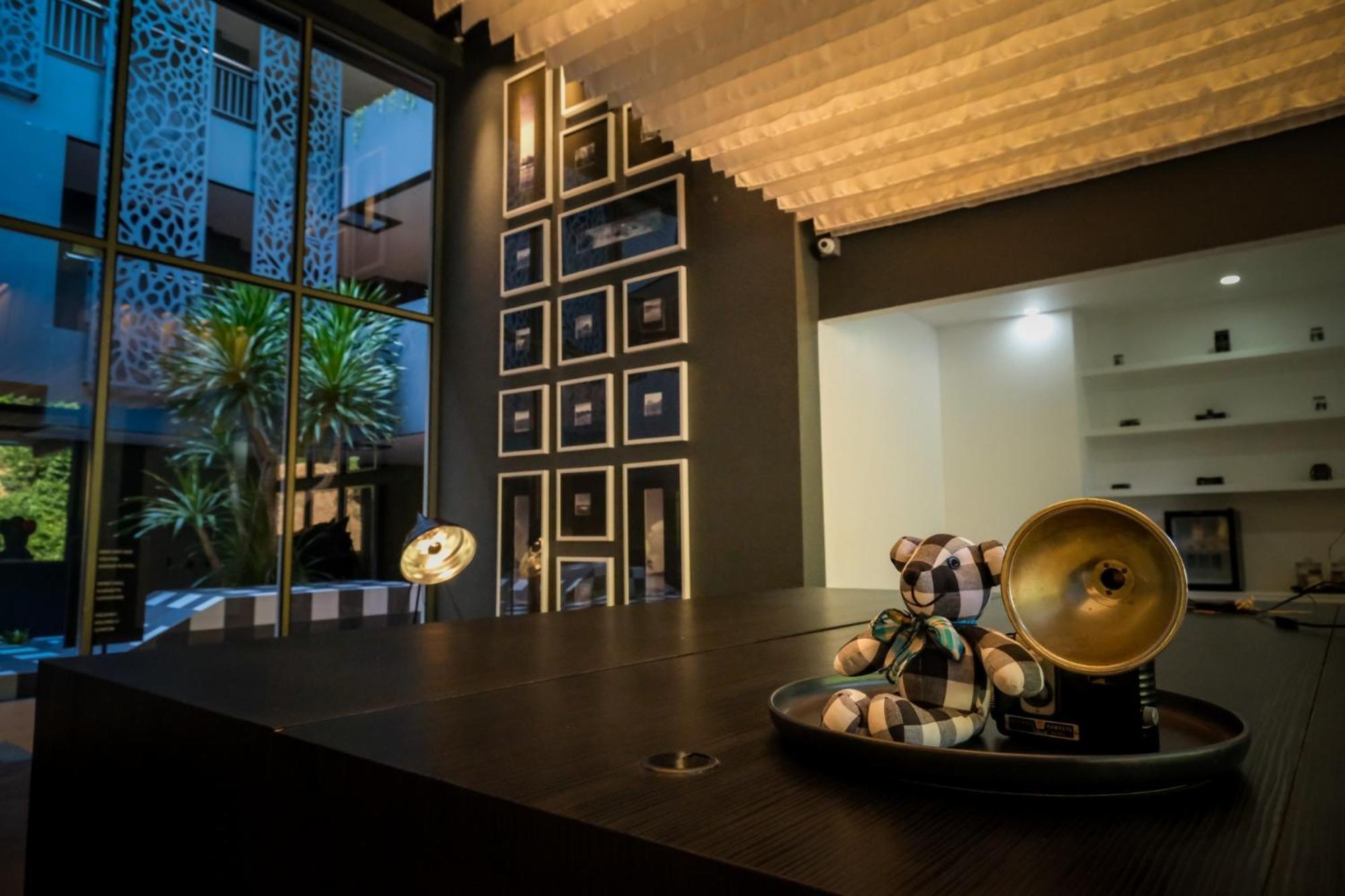 フォト ホテル プーケット【SHA Plus+認定】 エクステリア 写真 The interior of the hotel