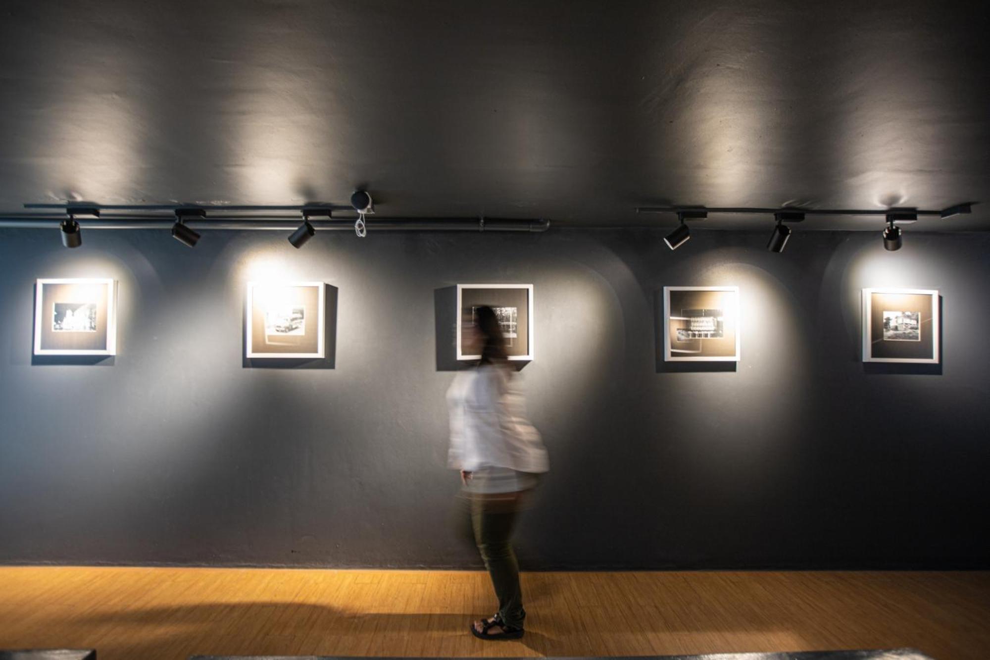 フォト ホテル プーケット【SHA Plus+認定】 エクステリア 写真 A visitor at the exhibition